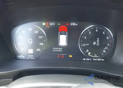 2021 Volvo Xc40 T5 R-Design from USA, damaged, VIN YV4162UM5M2470656